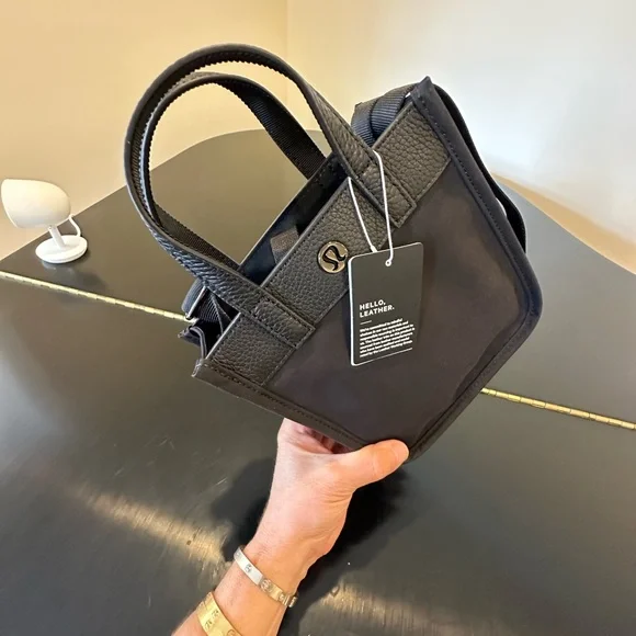 NWT RARE authentic minimalist classic Lululemon Now and Always Tote/bag Micro - Picture 16 of 17